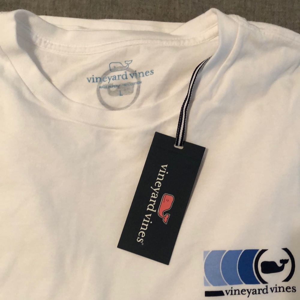 Vineyard vines long sleeve T